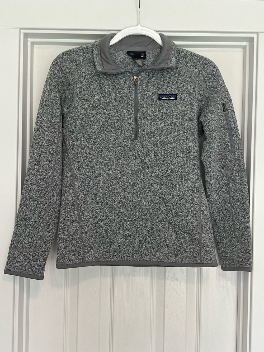 Patagonia Women's Heather Gray Quarter-Zip Pullover